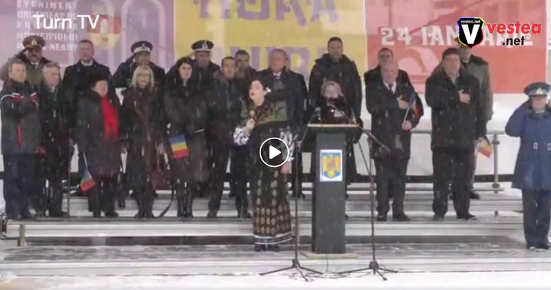 Imnul Romaniei, la Piatra Neamt, Foto: Captura Facebook