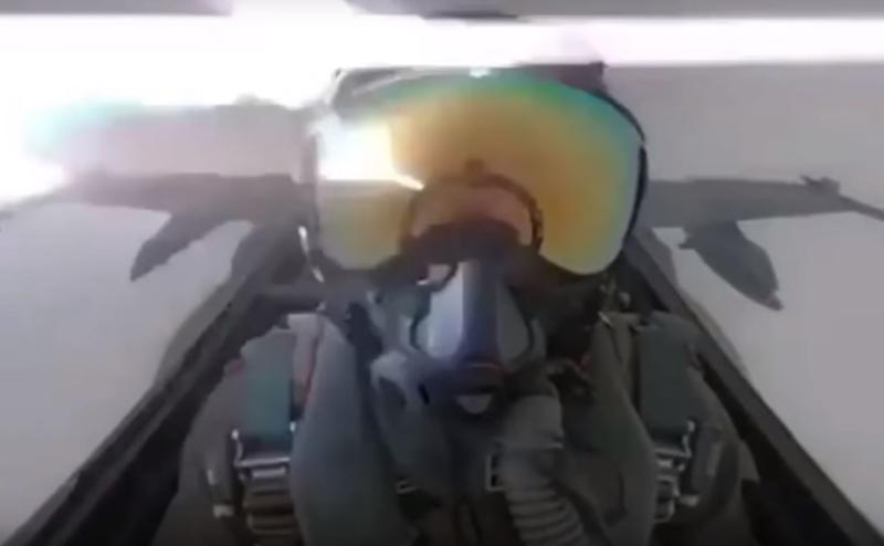 Avion militar din Kuwait, lovit de fulger, Foto: Captura YouTube