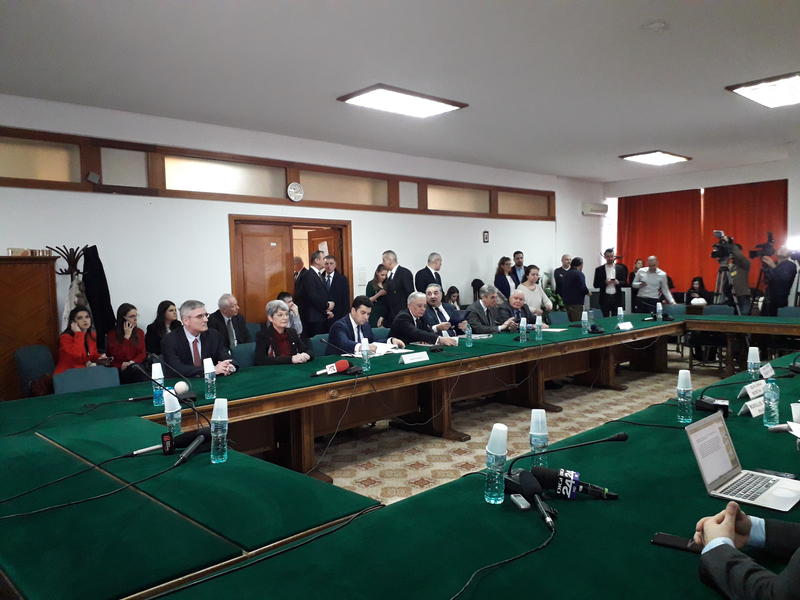 CA al BNR la discutiile din Parlament, Foto: Hotnews