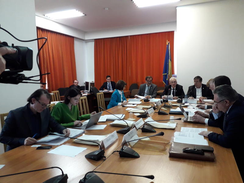 Imagine din timpul sedintei Comisiei de buget, Foto: Hotnews