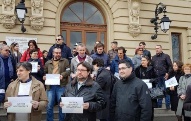 protest Universitatea Cuza, Foto: Ziarul de Iasi