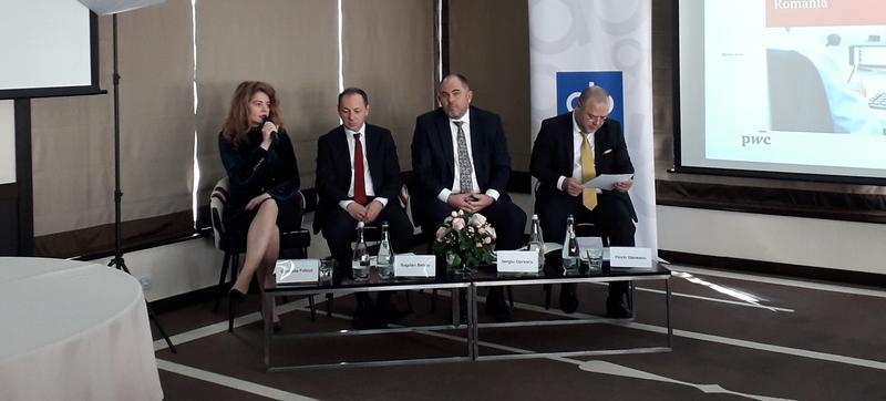 Imagine din timpul conferintei de vineri a ARB si PwC, Foto: Hotnews
