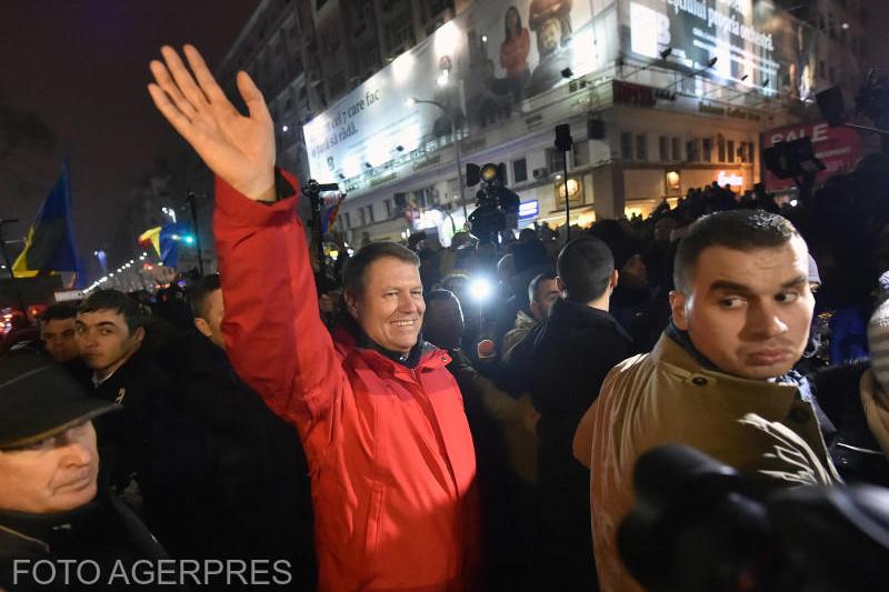 Iohannis, în Piata Universitatii, Foto: AGERPRES