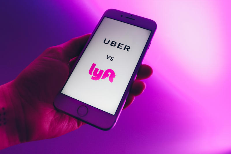 Uber vs Lyft, Foto: www.quotecatalog.com