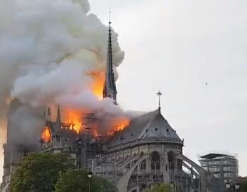 Incendiu Notre Dame, Foto: Captura video