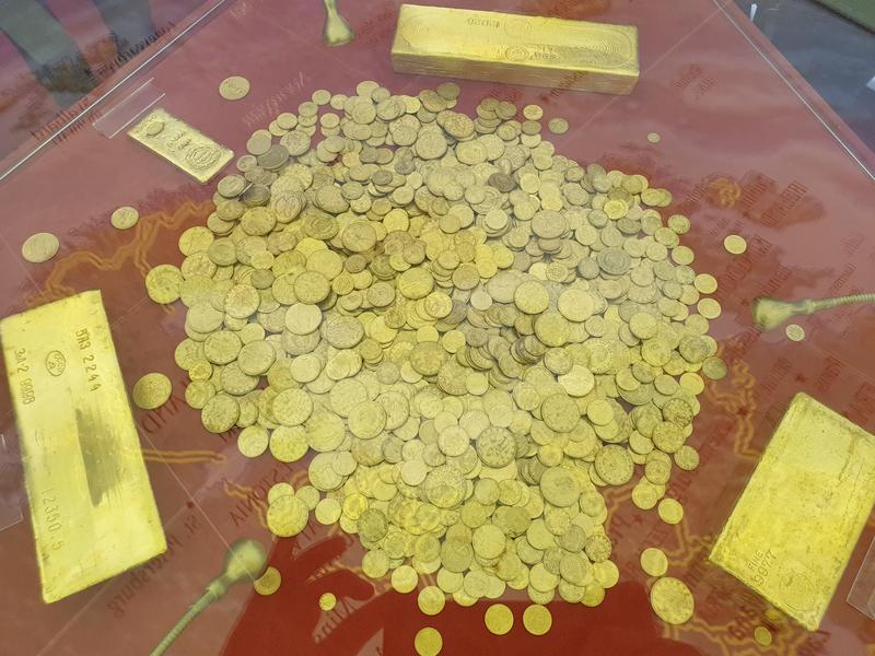 Aur la BNR, Foto: Hotnews