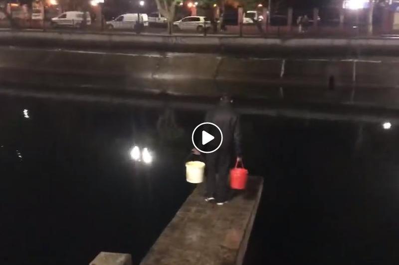 Ulei aruncat in Dambovita, Foto: Hotnews