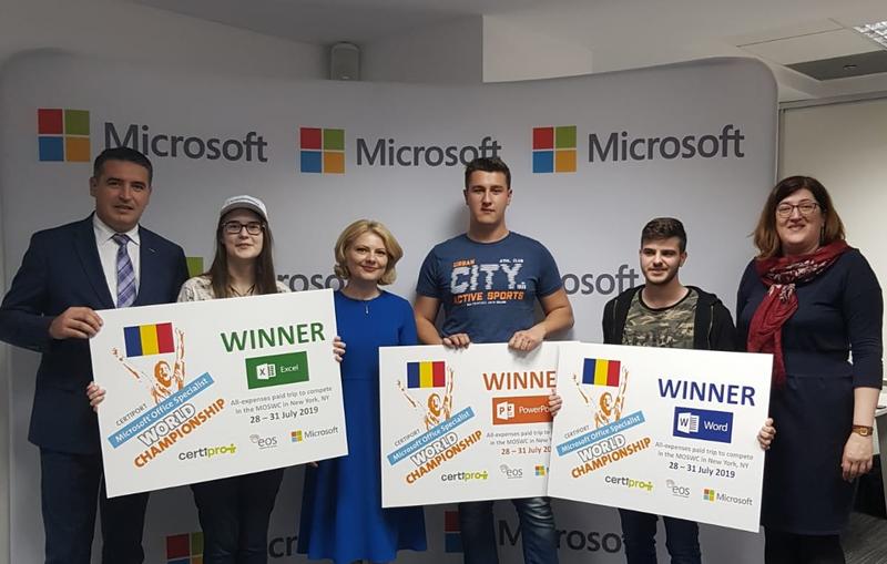 castigatorii Campionatului National de Microsoft Office, Foto: Hotnews