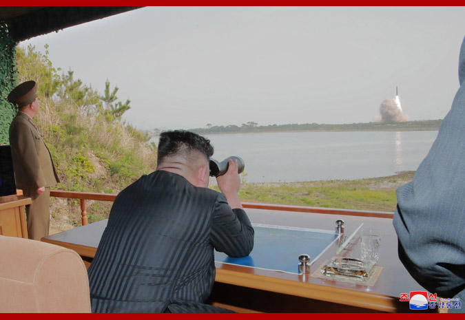 Kim Jong UN, la teste cu rachete in Coreea de Nord 2, Foto: KCNA