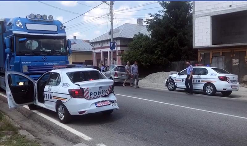 Masini de politie care s-au izbit, Foto: Captura Facebook