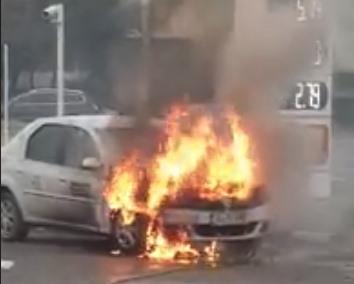 Taxi in flacari, Foto: Captura video