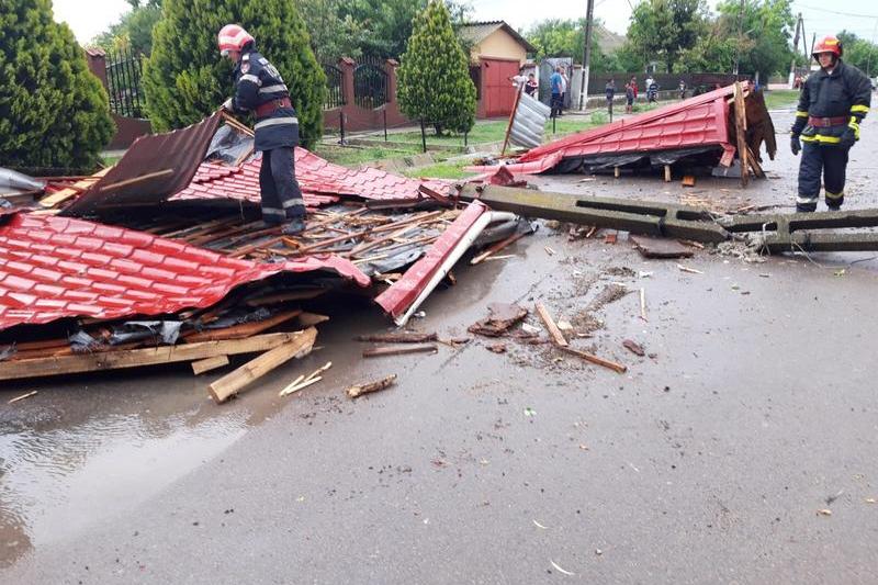 acoperis cazut, Foto: Mediafax
