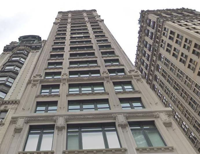 Cladirea unde a cumparat Bezos (mijloc), Foto: Captura Google Maps