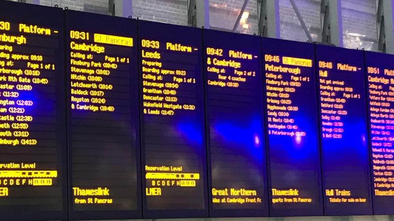 Tabele in St Pancras, Foto: Thameslink