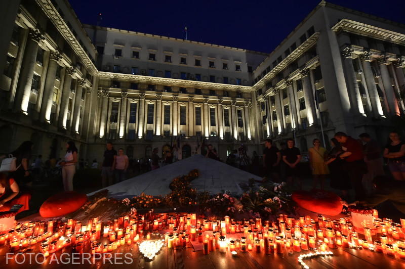 Protest in memory of Caracal victim Alexandra in Bucharest Saturday, Foto: Agerpres