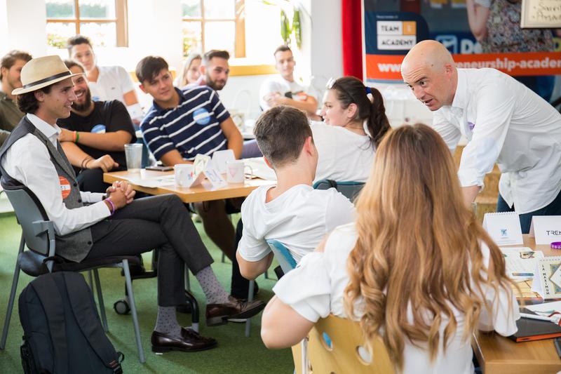 burse pentru liceeni, Foto: Hotnews