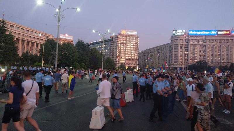 Piata Victoriei 10 august 5, Foto: Hotnews