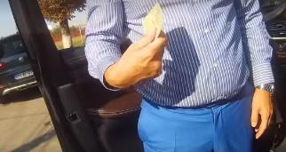 Lucian Radulescu filmat amenintand, Foto: Captura video