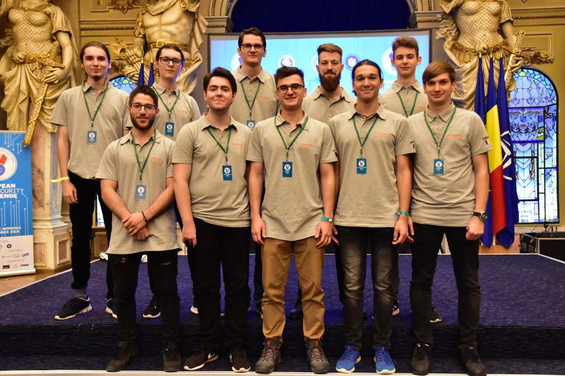 Echipa Romaniei la ECSC 2019, Foto: Hotnews