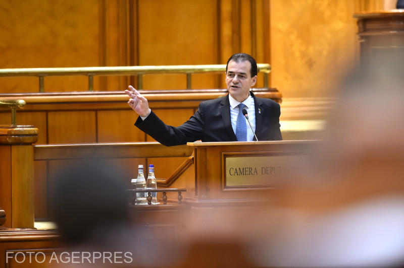 Ludovic Orban, în Parlament, Foto: AGERPRES