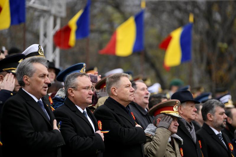 Klaus Iohannis la parada militara de 1 Decembrie 2019, Foto: Presidency.ro