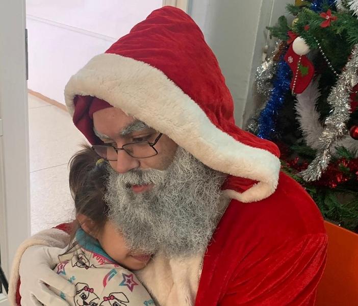 Mos Craciun la Spitalul Marius Nasta, Foto: Hotnews