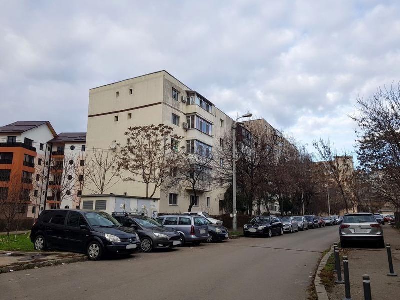 Masini, Foto: Hotnews