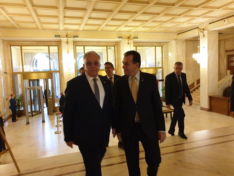 Mugur Isarescu si Ludovic Orban, Foto: Hotnews
