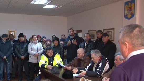 Localnicii din Ioneasa, revoltati, Foto: Captura video Monitorul de Suceava