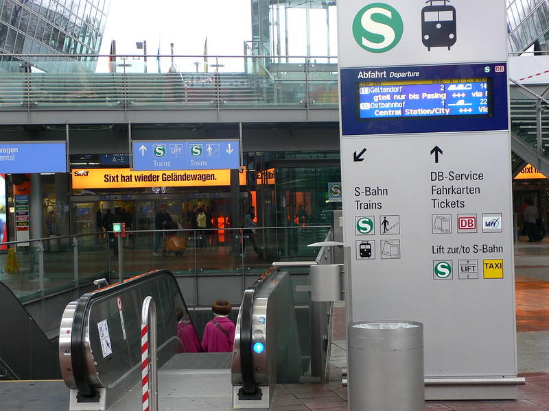 Statie aeroportul din Munchen, Foto: Flickr/ Heather Cowper
