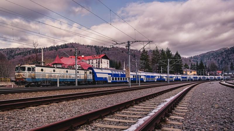 Tren Regio cu 10 vagoane etajate, Foto: enjoyphotography.ro