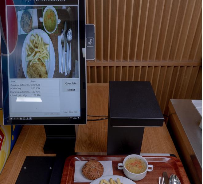 Casierie Automata Neurolabs la CBC Bistro, Foto: Hotnews