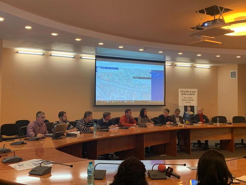 Campania "Fii la tine-n țară la fel ca afară" ajunge în Brașov, Foto: ecotic