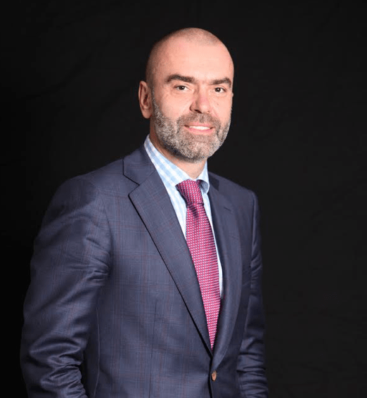 Florentin Țuca, Foto: Tuca Zbarcea & Asociatii