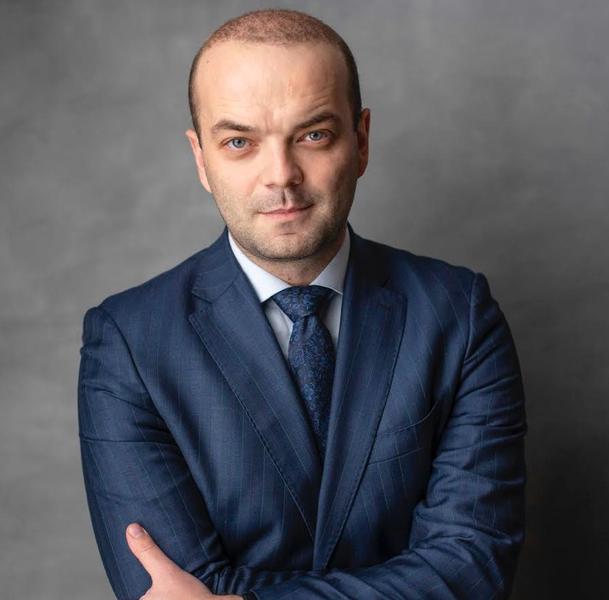 Dan Cristea, Foto: Tuca Zbarcea & Asociatii