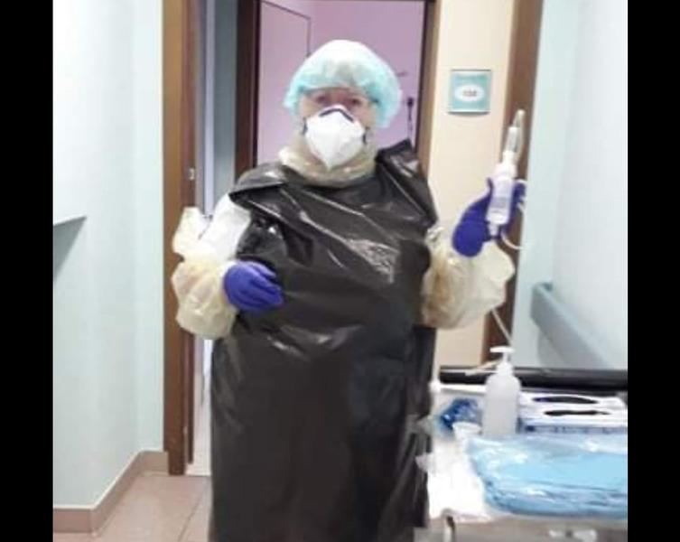 Asistentă în zona rosie coronavirus, Foto: Hotnews