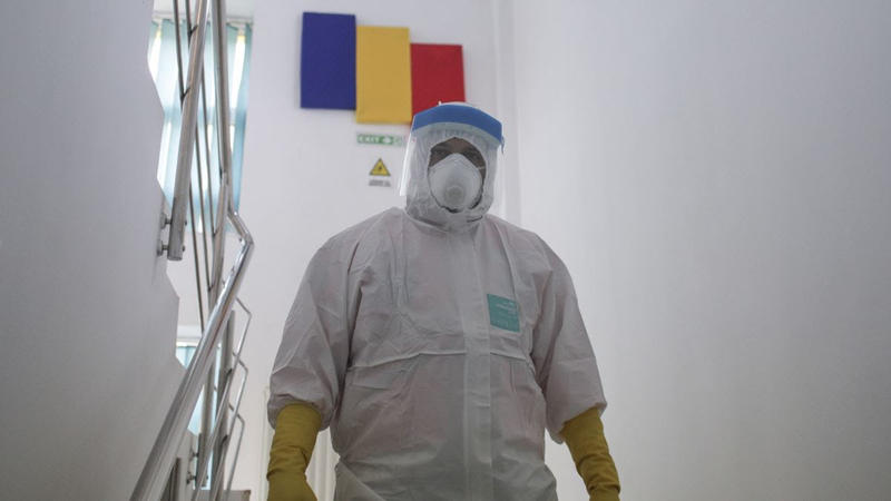 Echipament de protectie, Foto: Europa Libera