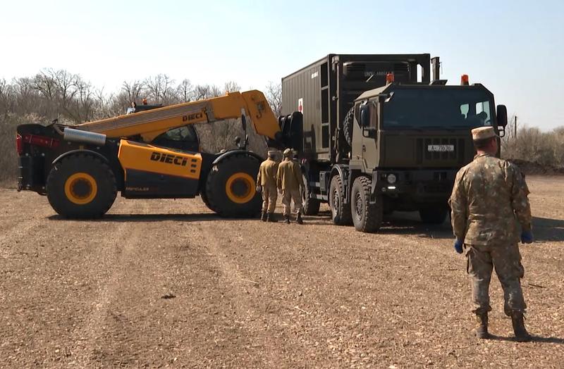 Armata construieste un spital mobil, Foto: MApN