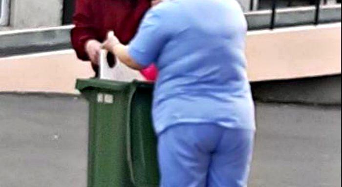 Mancare dusă cu pubela in spital, la Brăila, Foto: debraila.ro