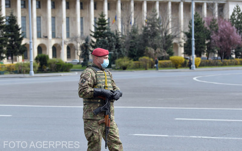 Militari pe strada in Capitala, Foto: AGERPRES