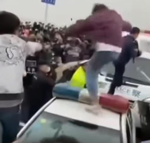 Confruntari in China, Foto: Captura YouTube