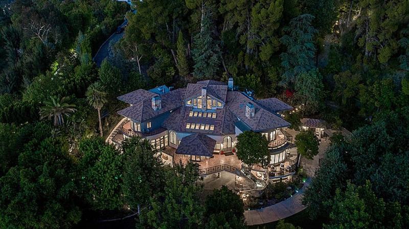 Casa cumparata de Selena Gomez, Foto: captura ultimateclassicrock.com