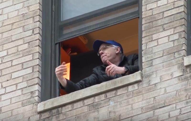 Cantatul de la balcon in perioada pandemiei, Foto: Captura YouTube
