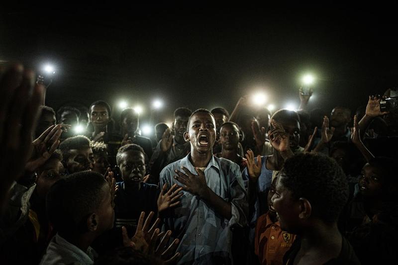 World-Press-Photo-of-the-Year-Nominee_Yasuyoshi-Chiba_Agence-France-Presse, Foto: worldpressphoto.org