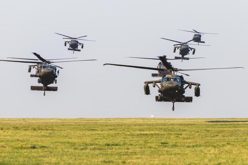 Elicoptere Black Hawk in Romania, Foto: US Army