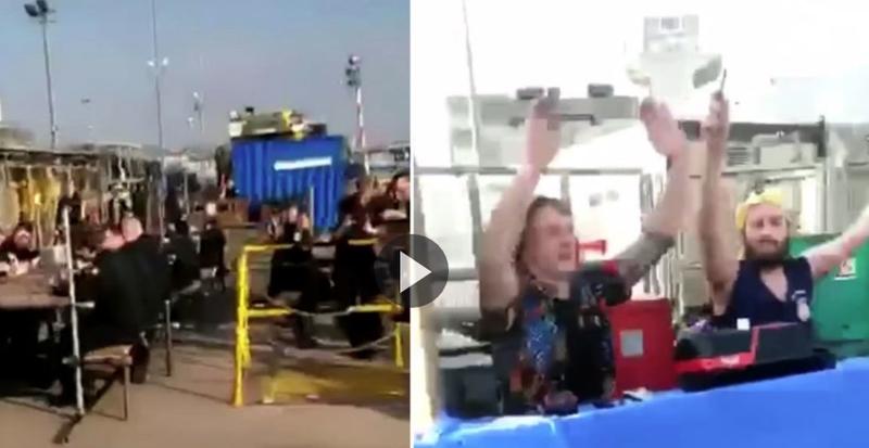 Gratar pe submarin, Foto: The Sun