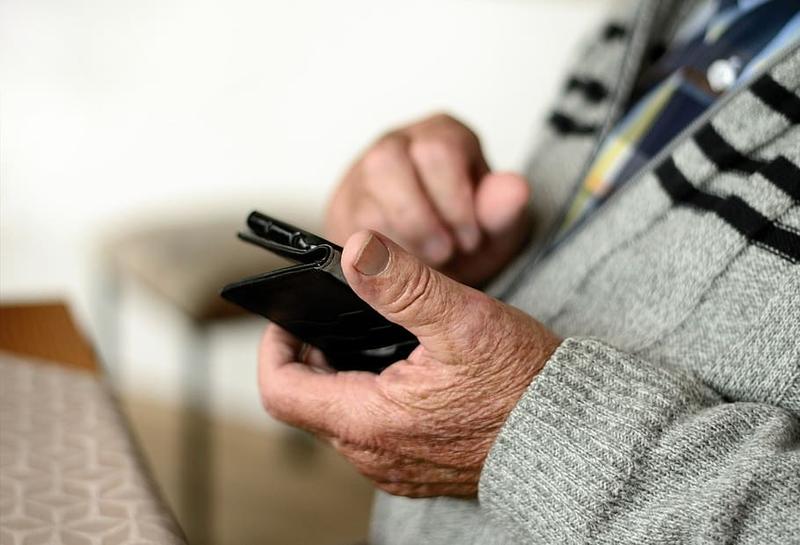 Telefon, Foto: Hotnews