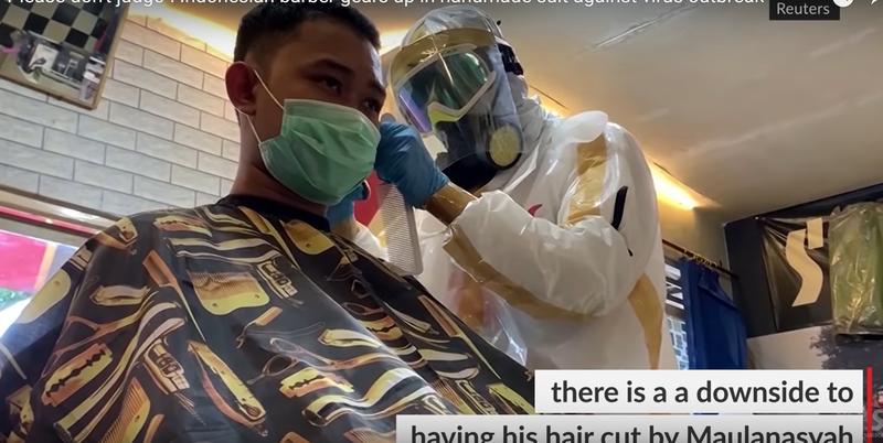 Cum tunde un indonezian in timpul crizei coronavirusului, Foto: YouTube