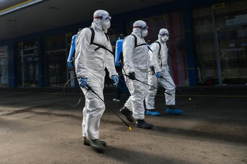 Dezinfectie coronavirus, Foto: NIKOLAY DOYCHINOV / AFP / Profimedia