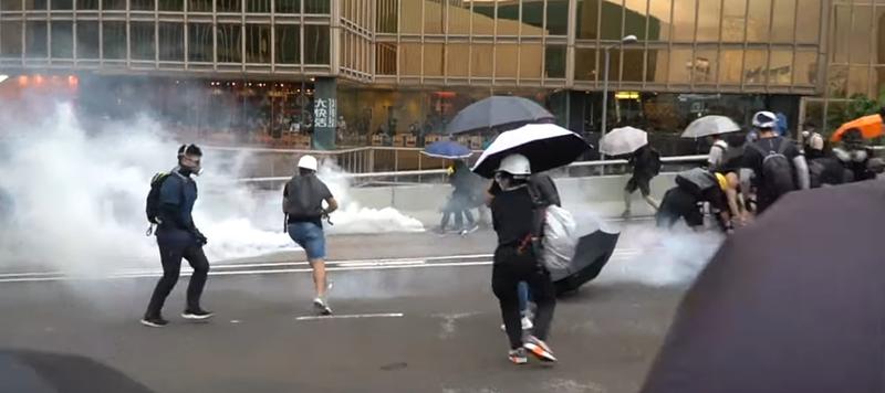 Gaz lacrimogen, Foto: Captura YouTube